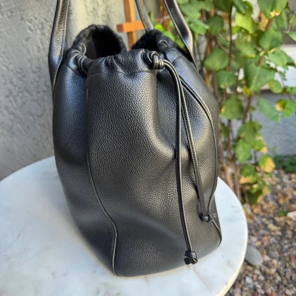 SOLD Celine Pebbled Calf Leather Cabas Drawstring Cuir Triomphe Tote - Picture 9 of 13